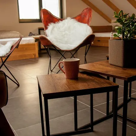 Amigo Apartman アパート